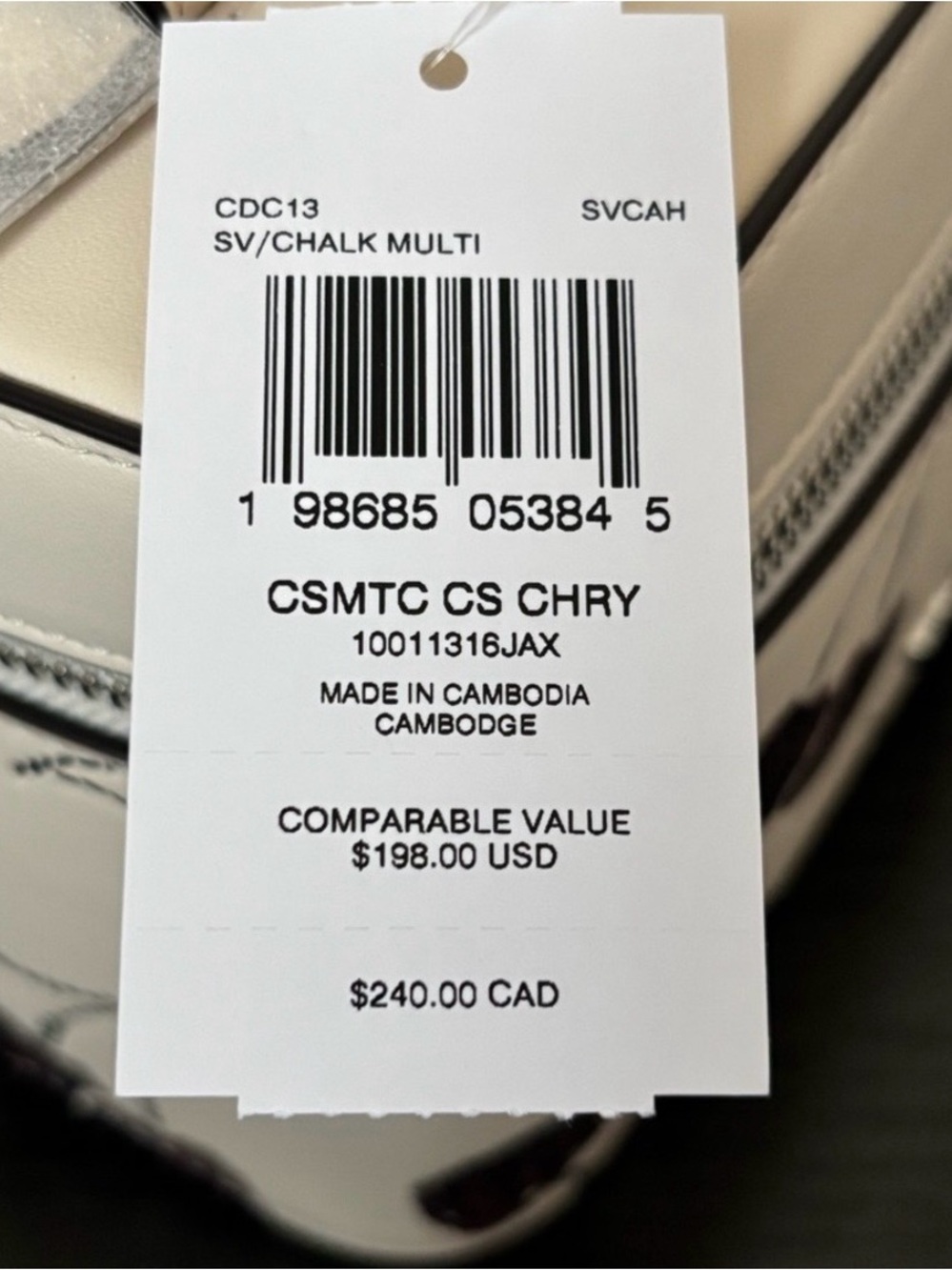 Coach Cream βTrainβ Case with Sequin Cherry Motif & Mirror inside! π NWT - Picture 8 of 9